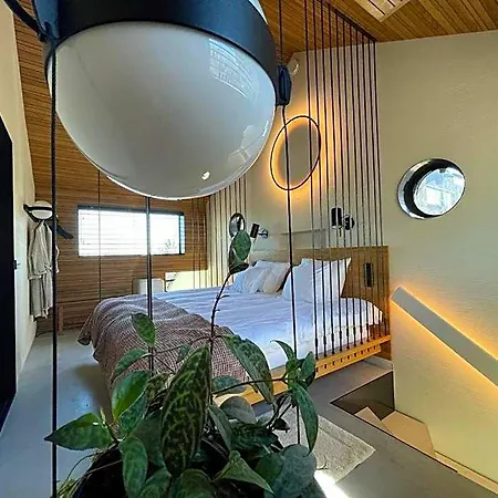 Vondice Hotel