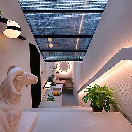 Vondice Hotel